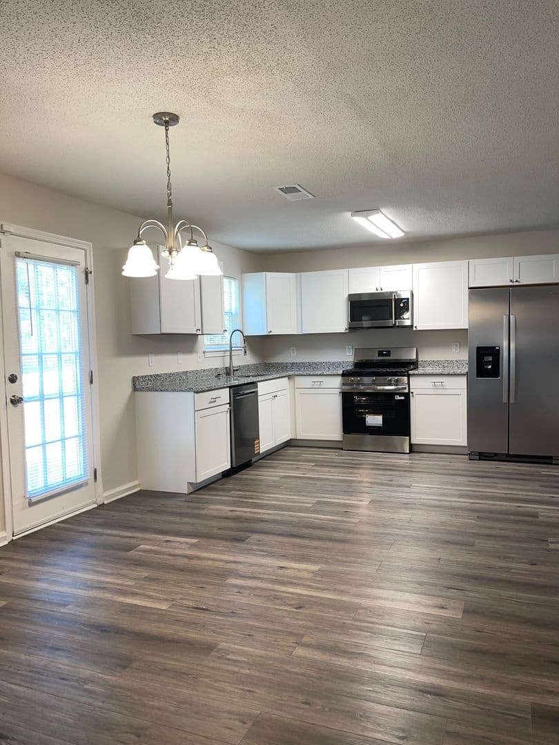 College Park House: 4181 Post Oak Grove