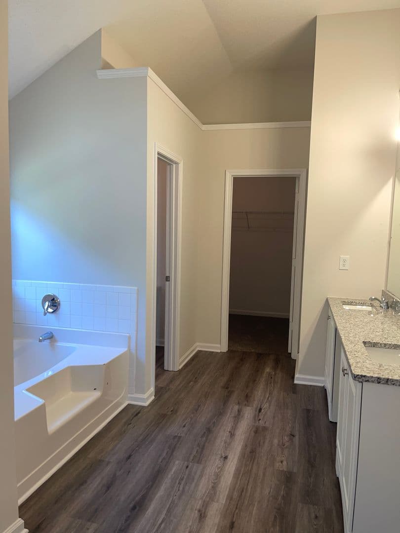 College Park House: 4181 Post Oak Grove