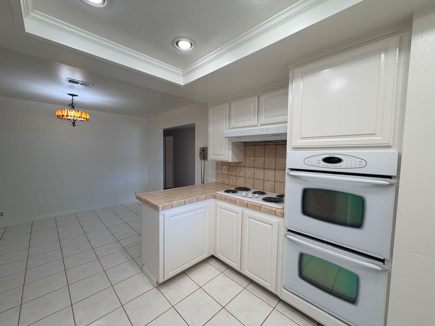 Milpitas House: 1445 Sonoma Dr
