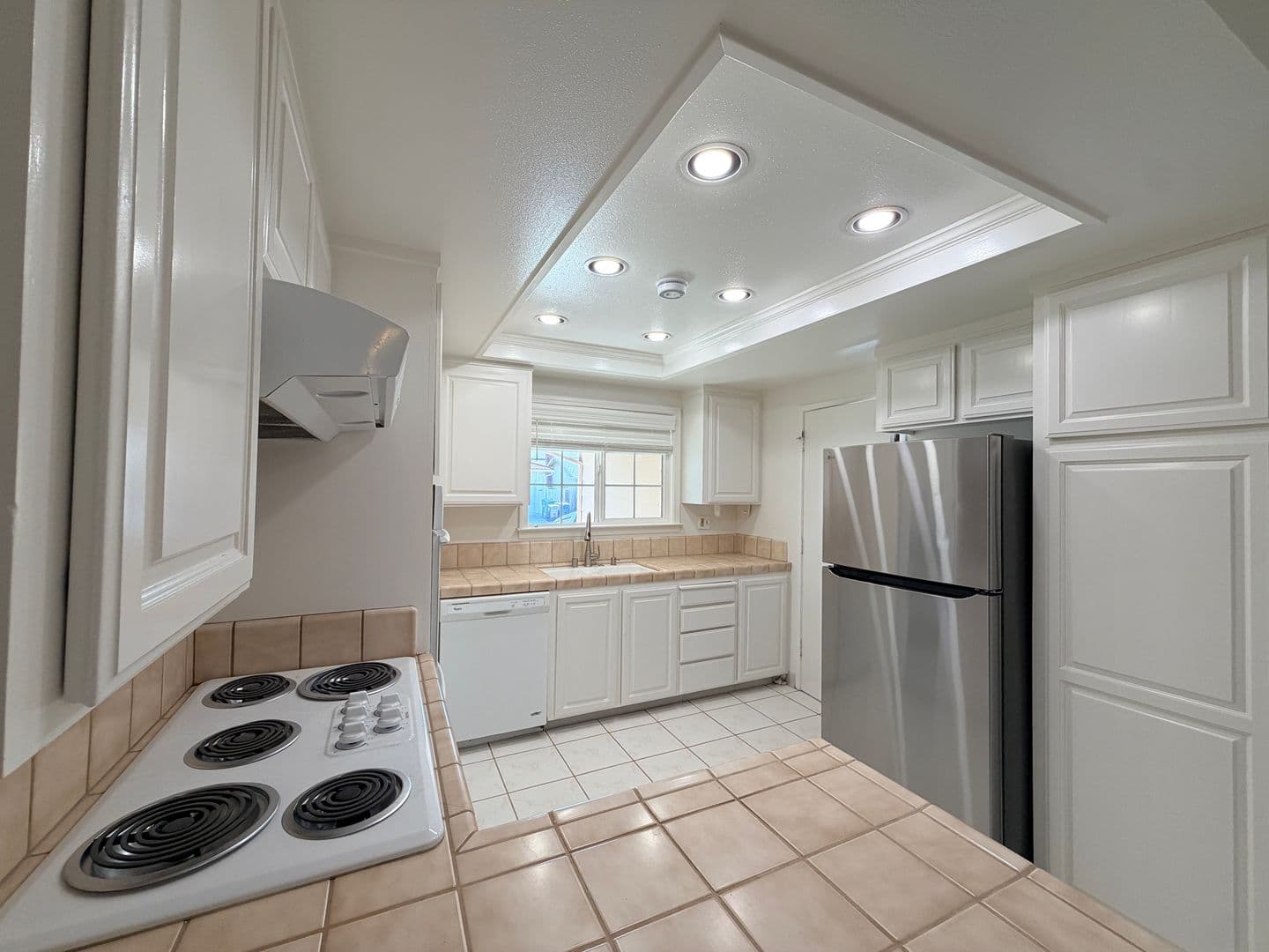 Milpitas House: 1445 Sonoma Dr