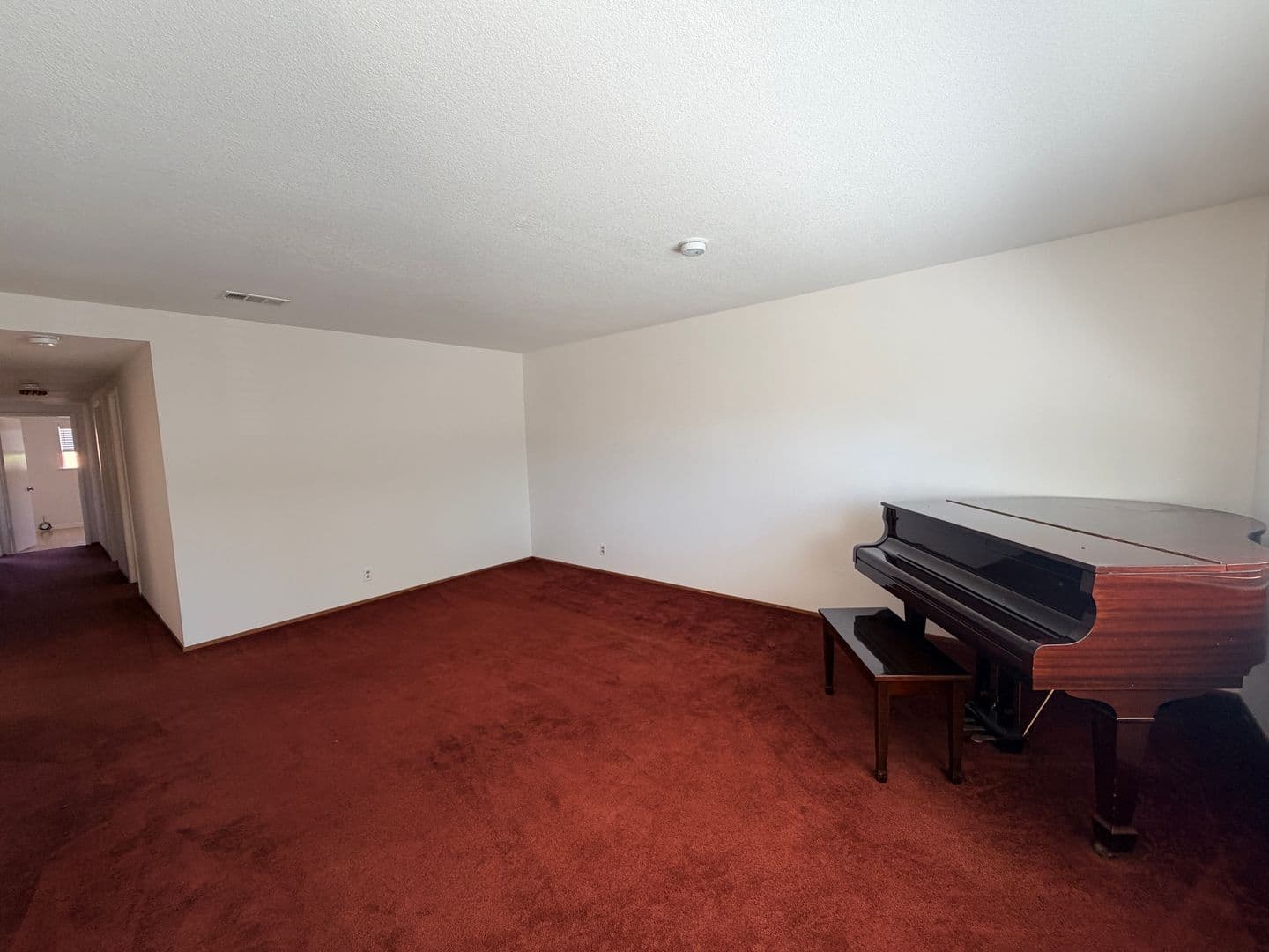 Milpitas House: 1445 Sonoma Dr