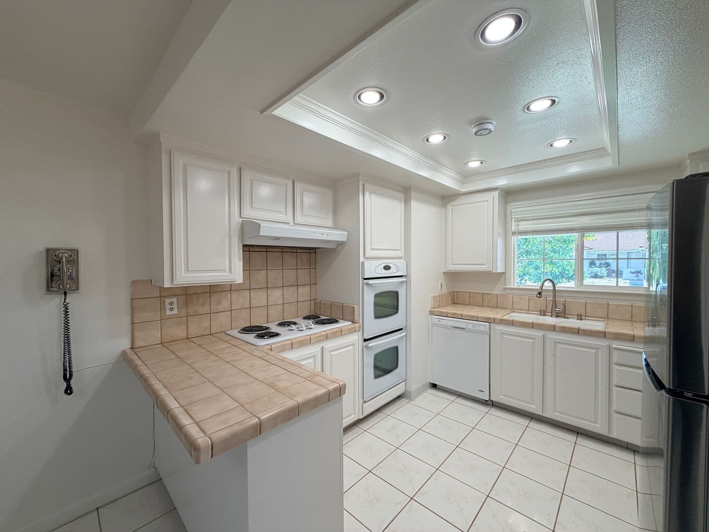 Milpitas House: 1445 Sonoma Dr