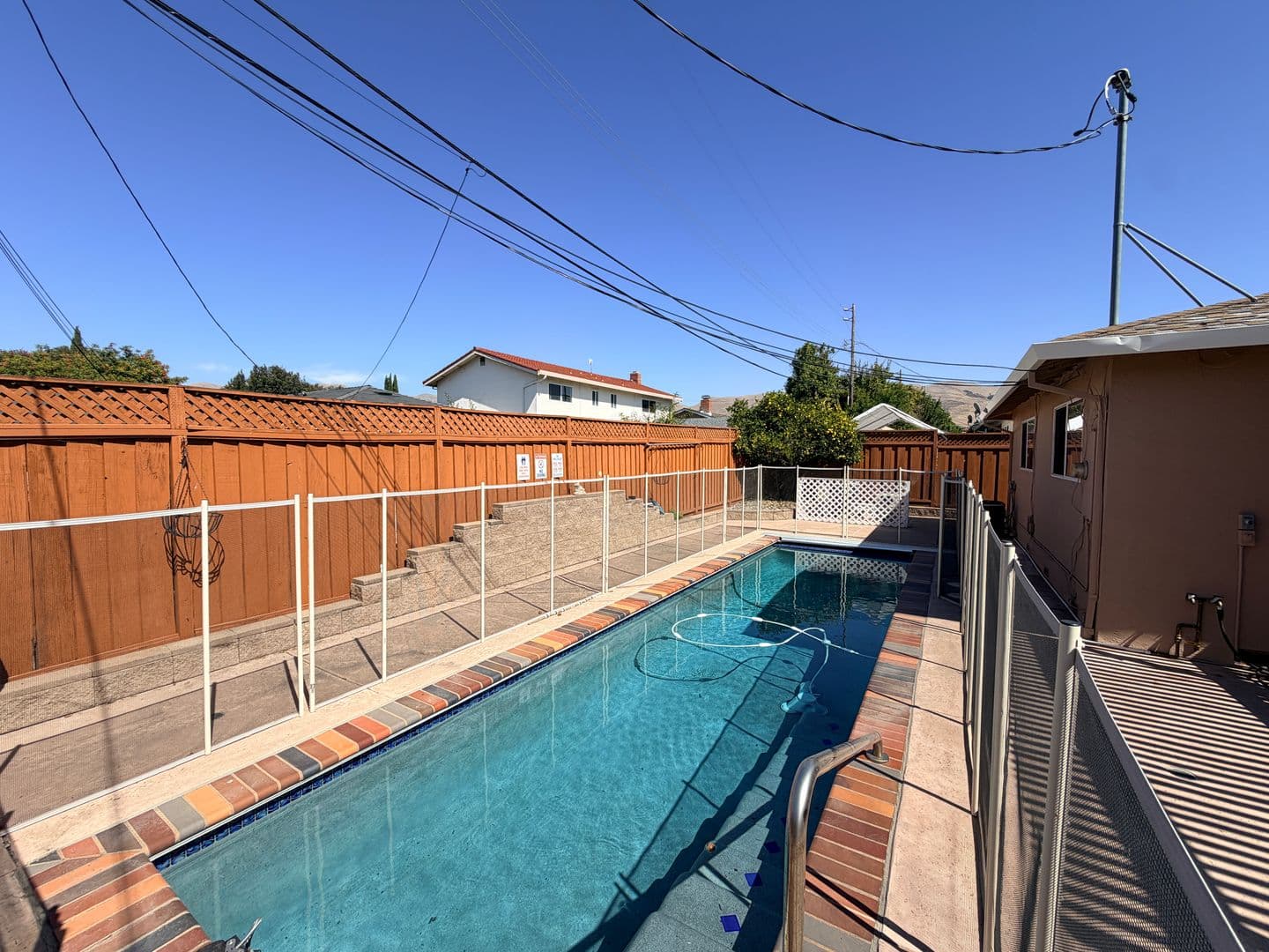 Milpitas House: 1445 Sonoma Dr