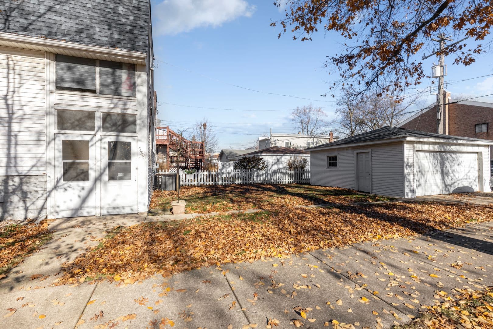 Chicago Apartment: 5701 N. Keystone