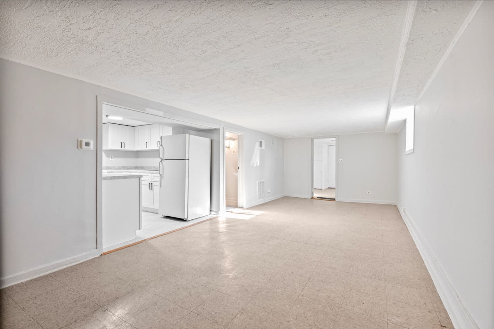 Chicago Apartment: 5701 N. Keystone