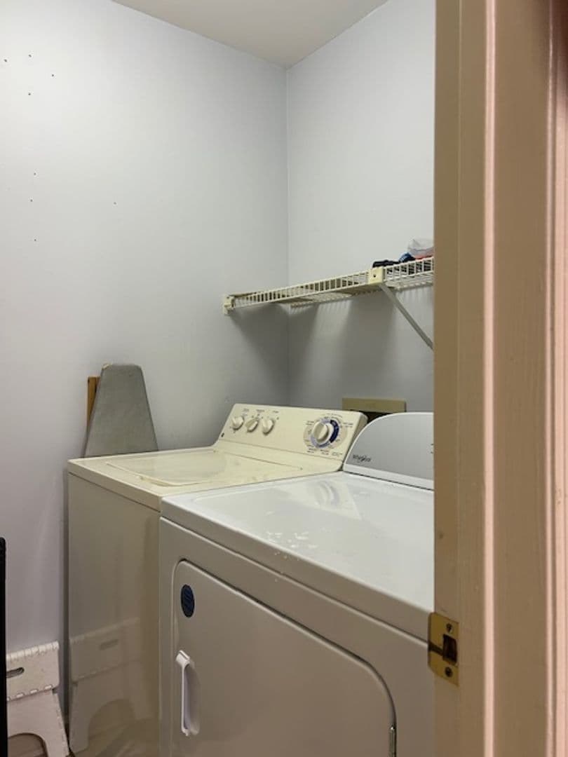 Hilton Head Condo: 200 Colonnade Road, #203