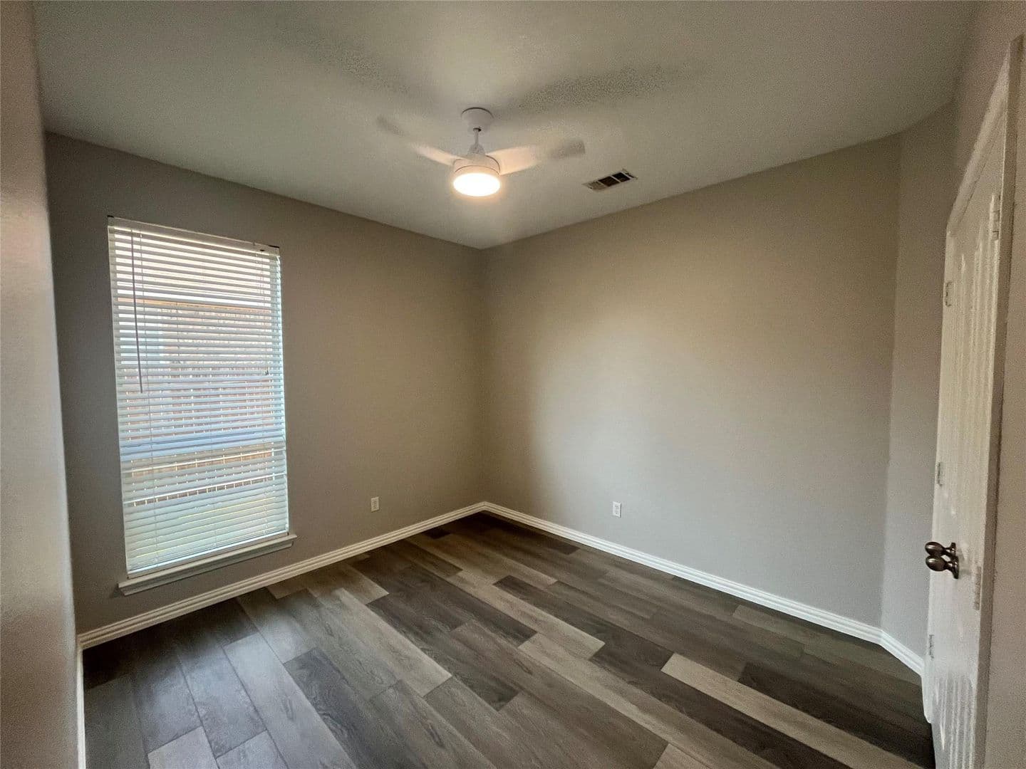 Fort Worth House: 10624 Ashmore Drive