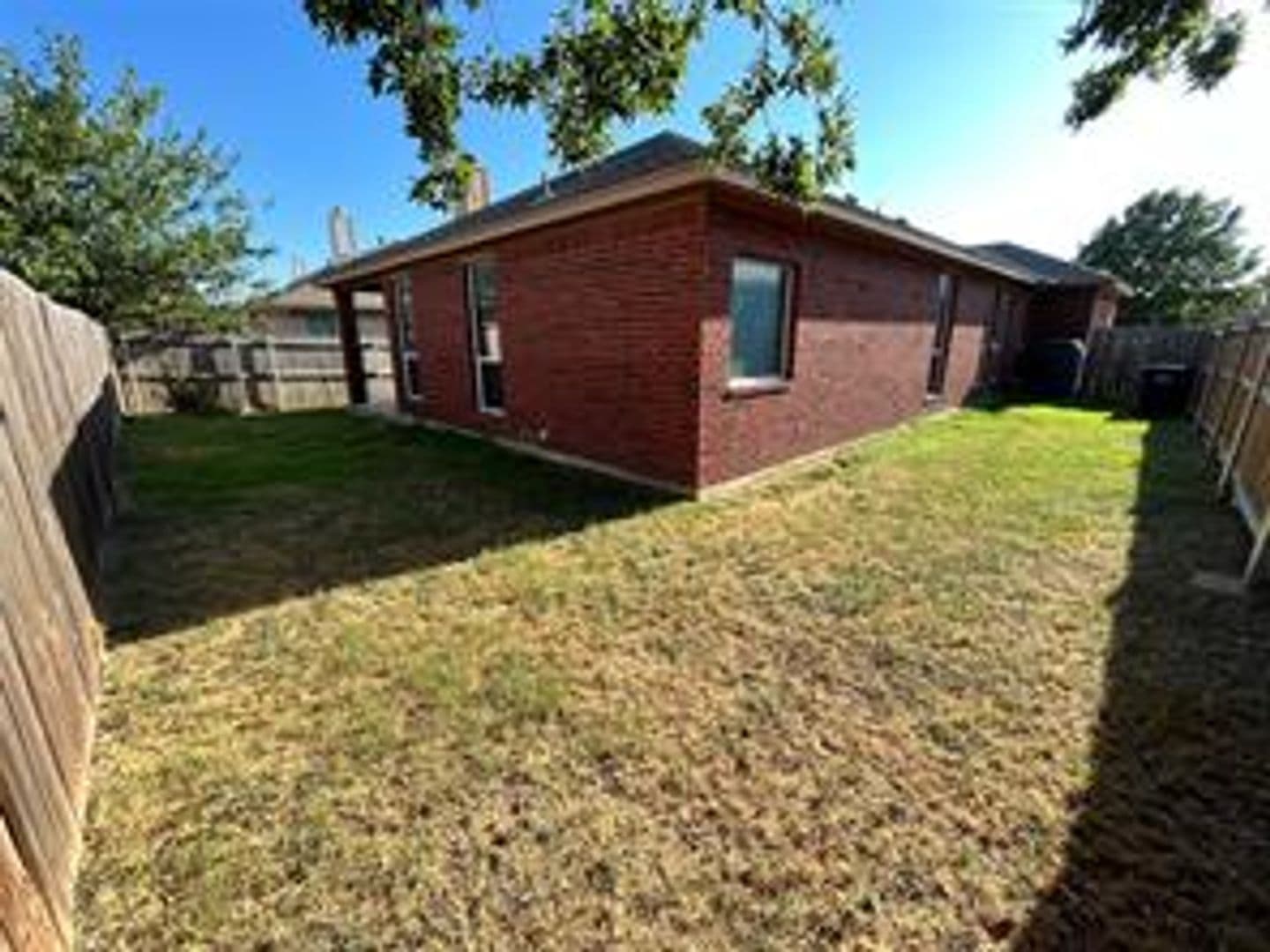 Fort Worth House: 10624 Ashmore Drive