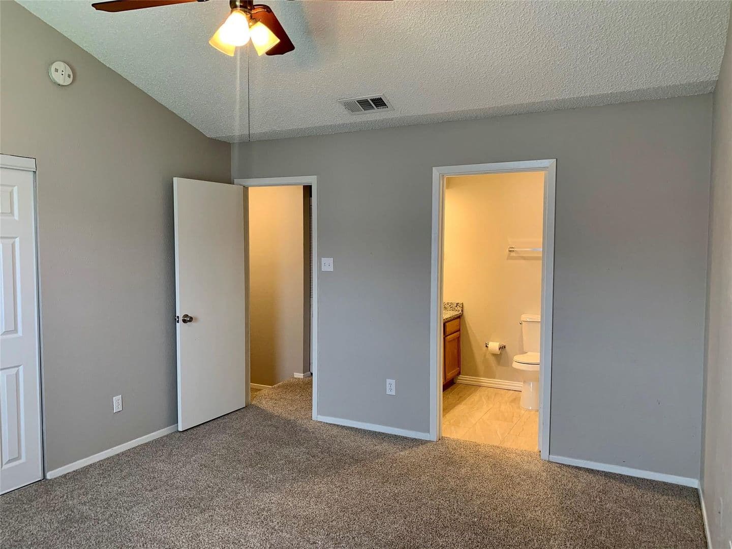Coppell Townhome: 214 Samuel Boulevard