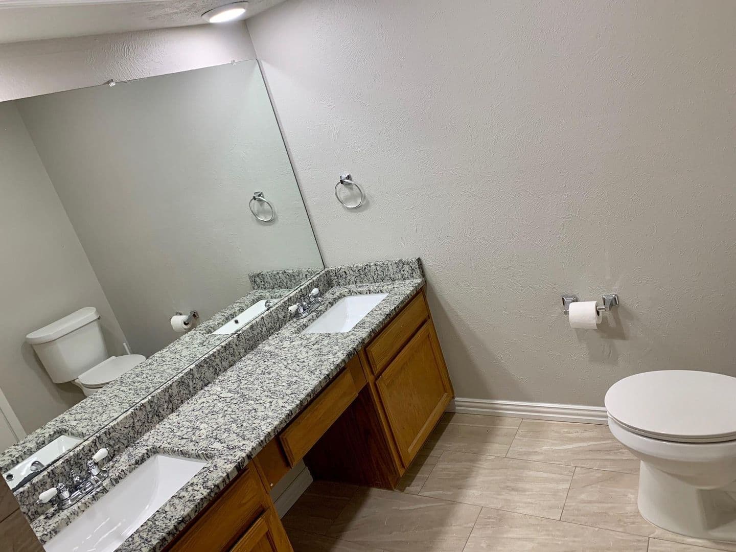 Coppell Townhome: 214 Samuel Boulevard