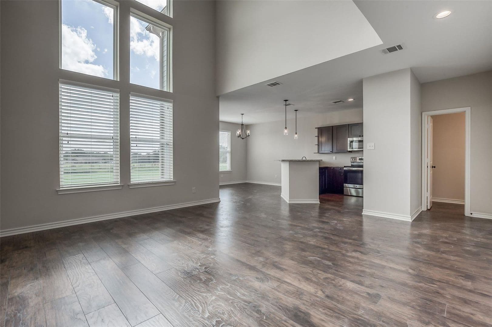 Brock Apartment: 100 - 122 Eagle Meadow Drive