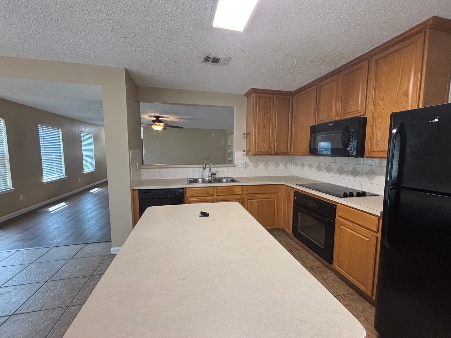Roanoke House: 3405 Desert Mesa Road