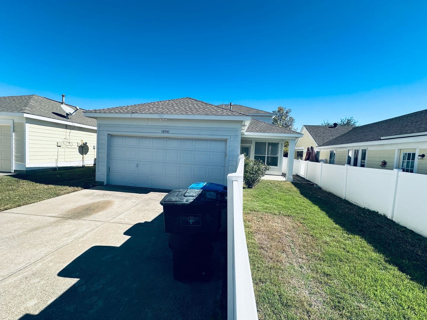 Fort Worth House: 10941 Colonial Heights Lane