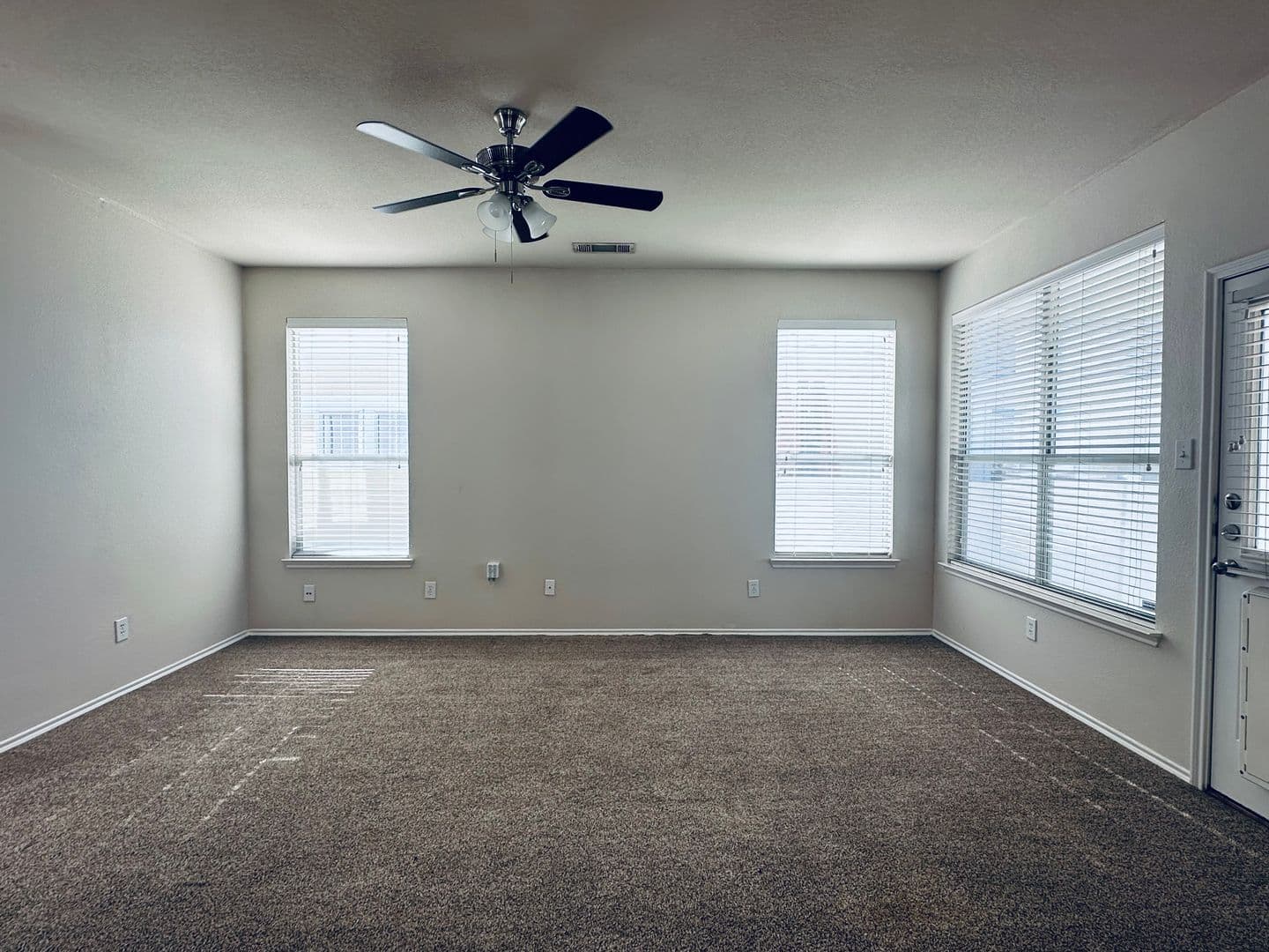 Fort Worth House: 10941 Colonial Heights Lane