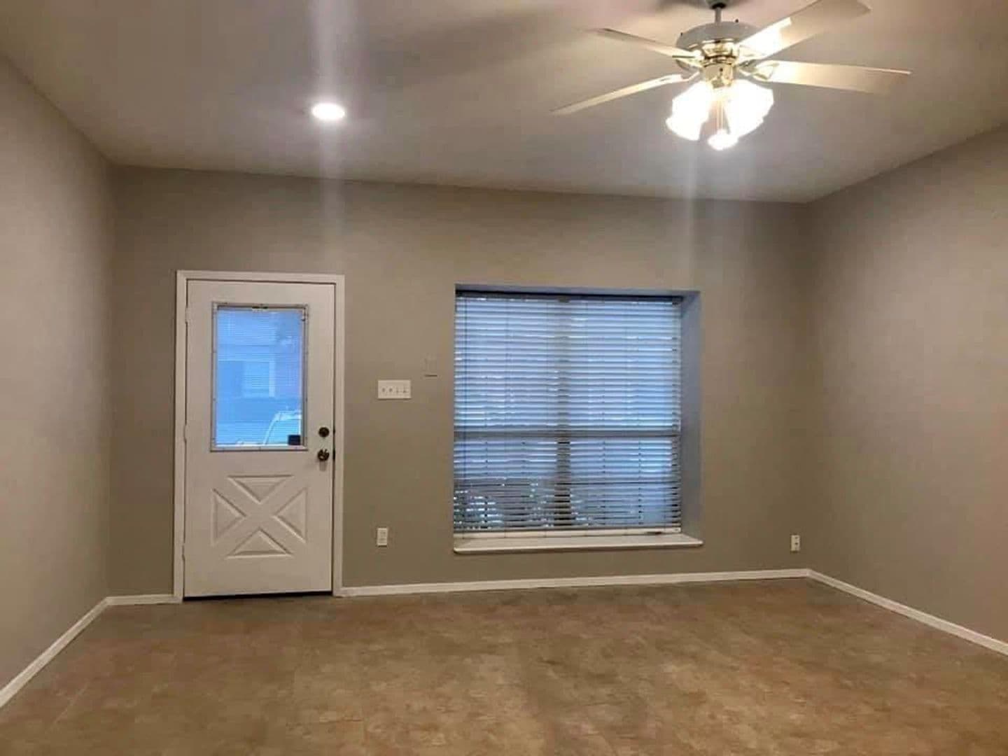 Coppell Townhome: 214 Samuel Boulevard