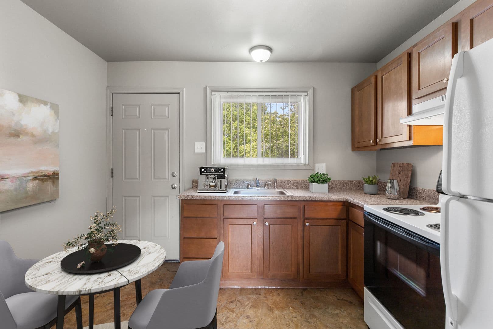 Hazelwood Apartment: 2 Teson Garden Walk