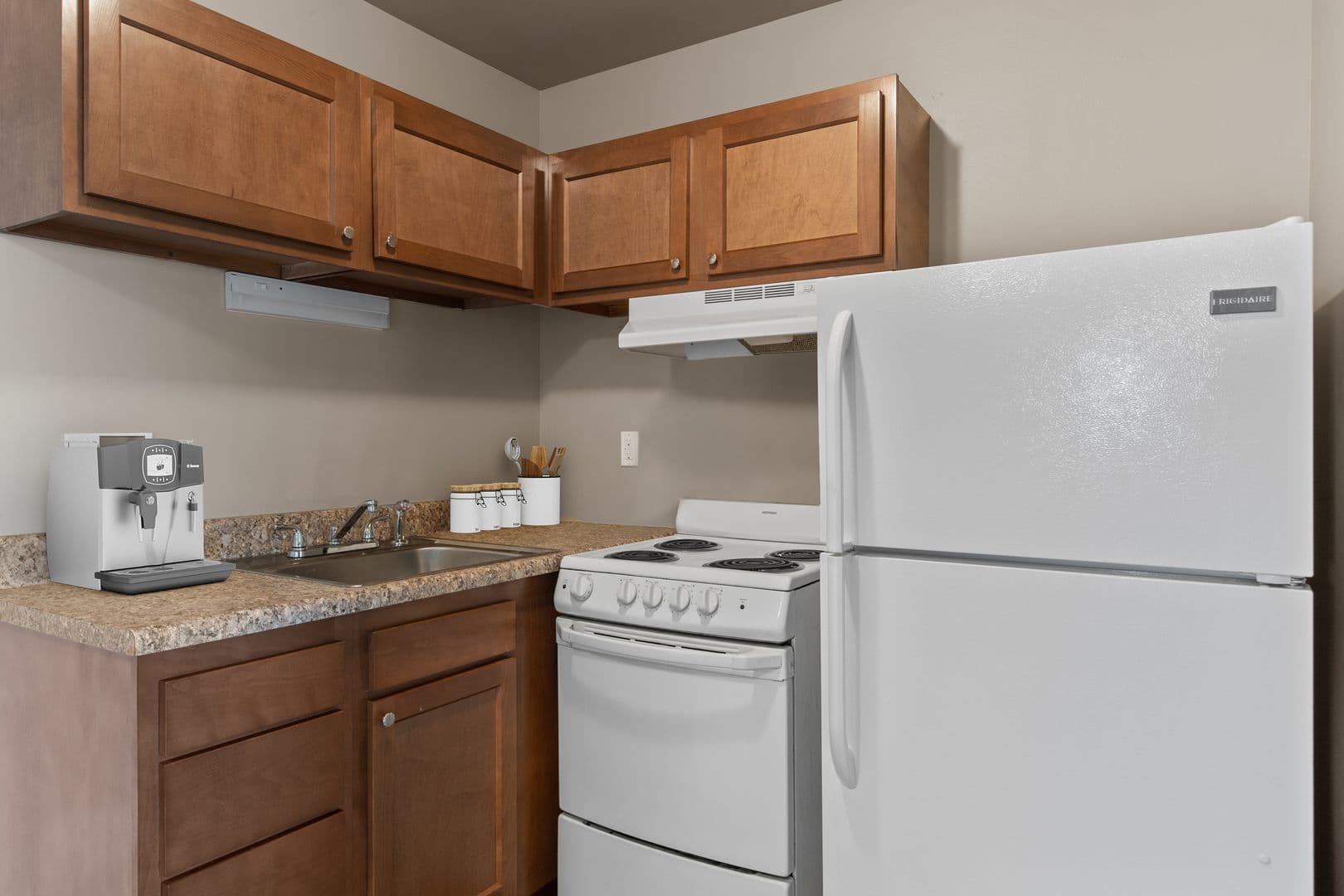 Hazelwood Apartment: 2 Teson Garden Walk