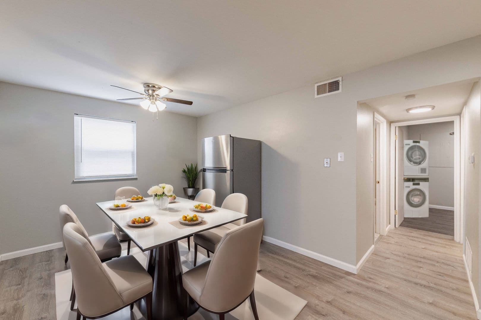 St Louis Apartment: 2616 Union Rd