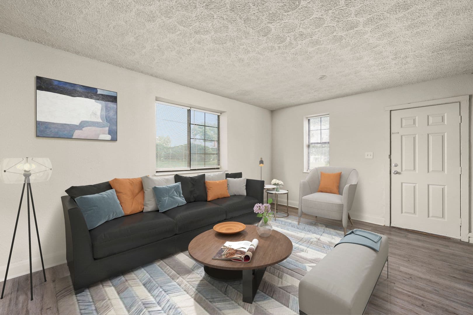 St. Charles Apartment: 1108 Powell St
