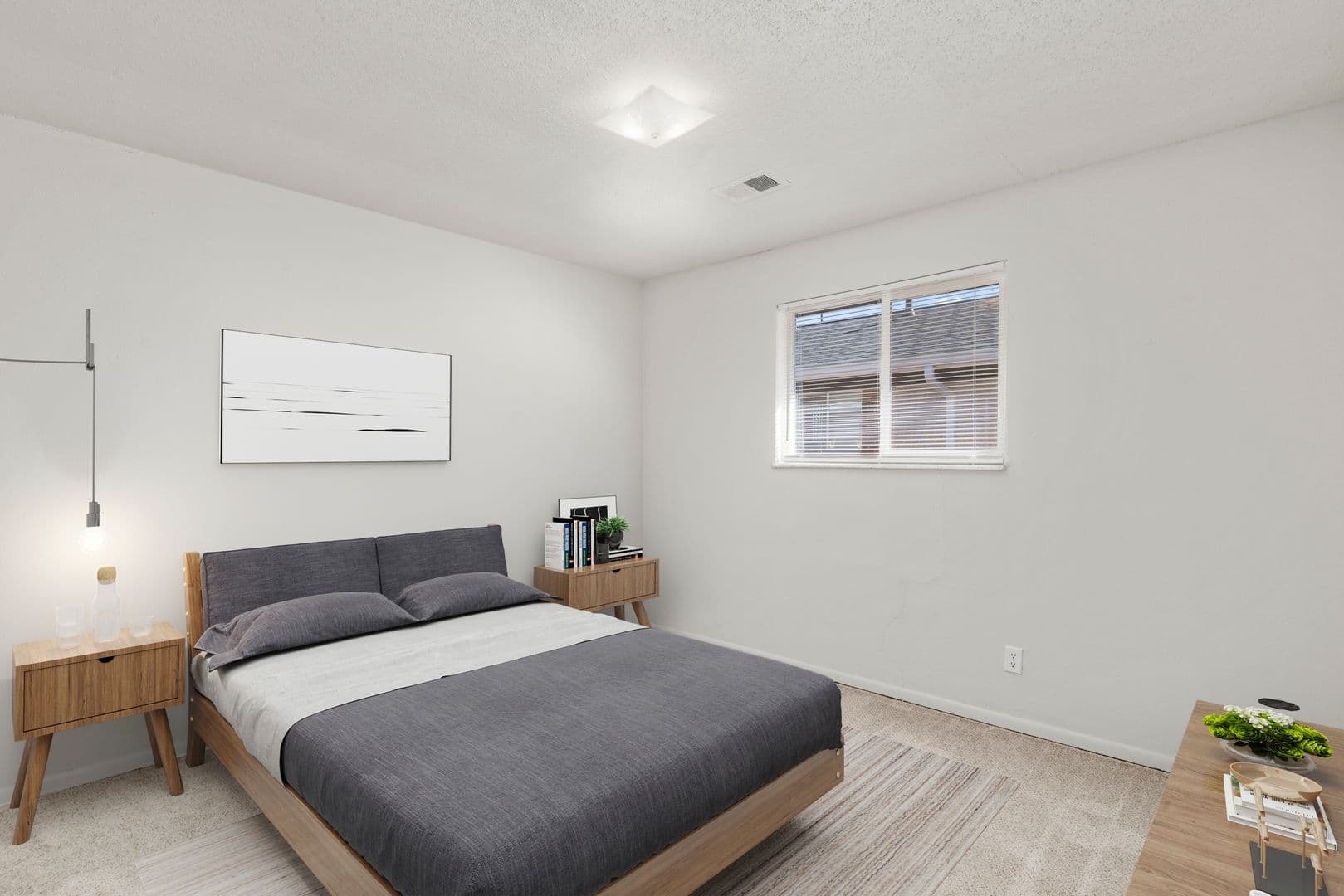 St. Charles Apartment: 901-996 Broadmoor Ln