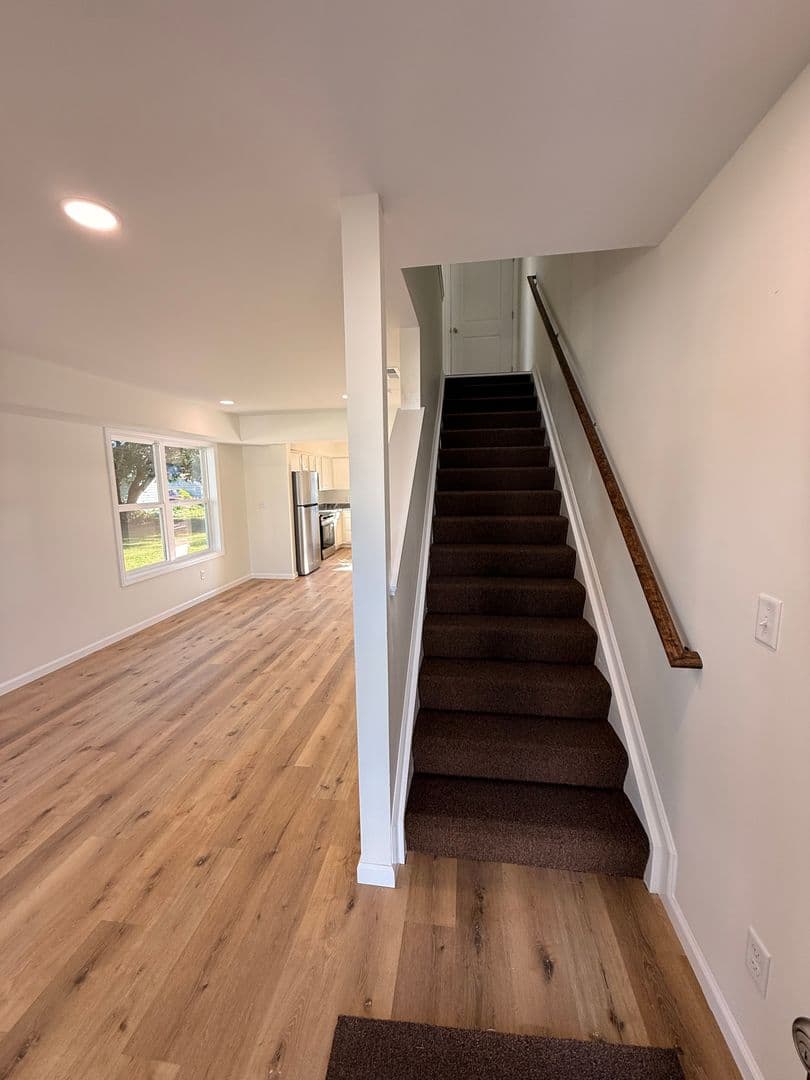 Lancaster Apartment: 826 Washington Ave A, B, C