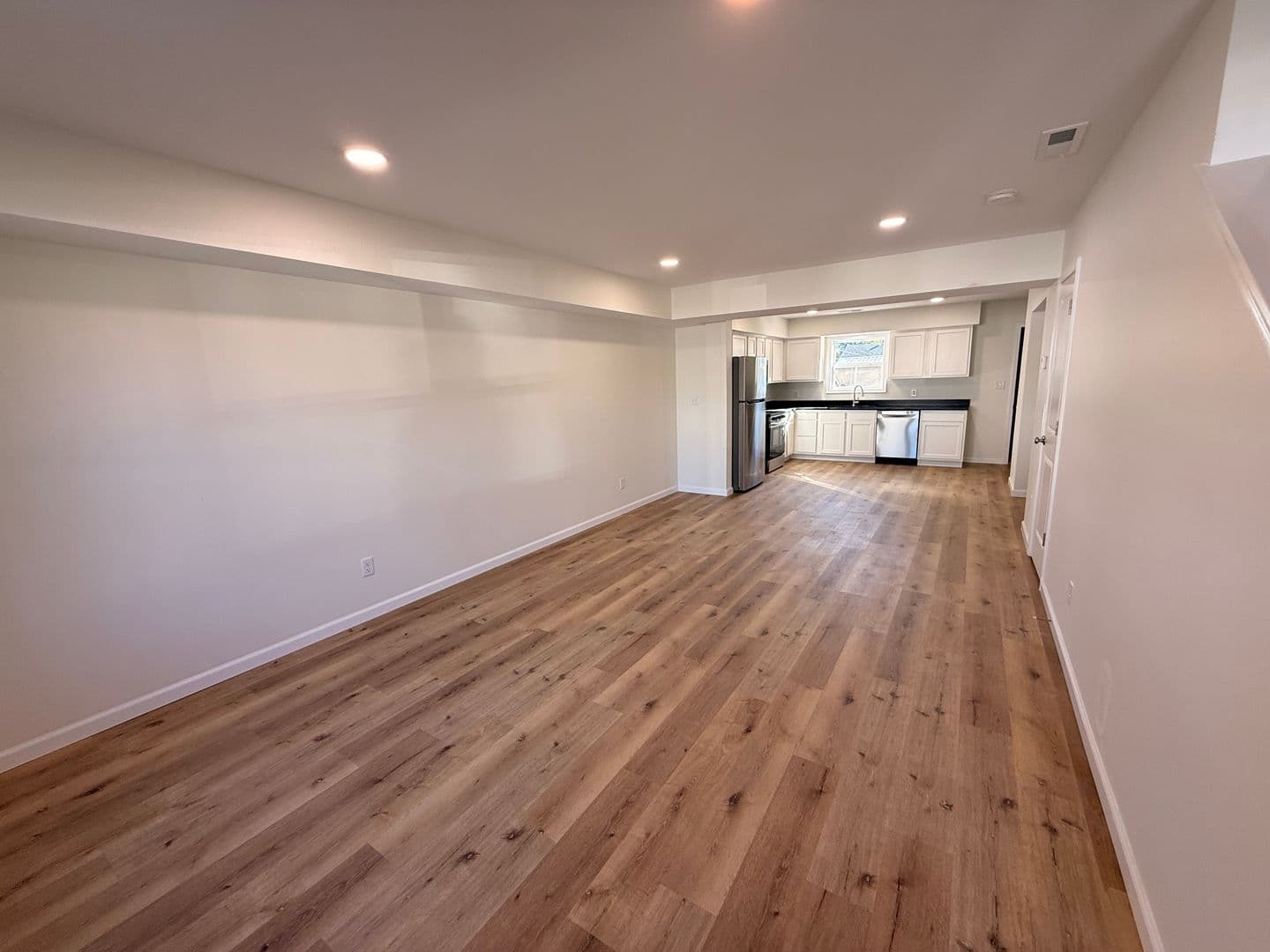 Lancaster Apartment: 826 Washington Ave A, B, C