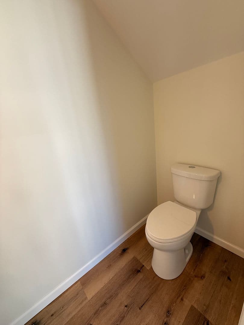 Lancaster Apartment: 826 Washington Ave A, B, C