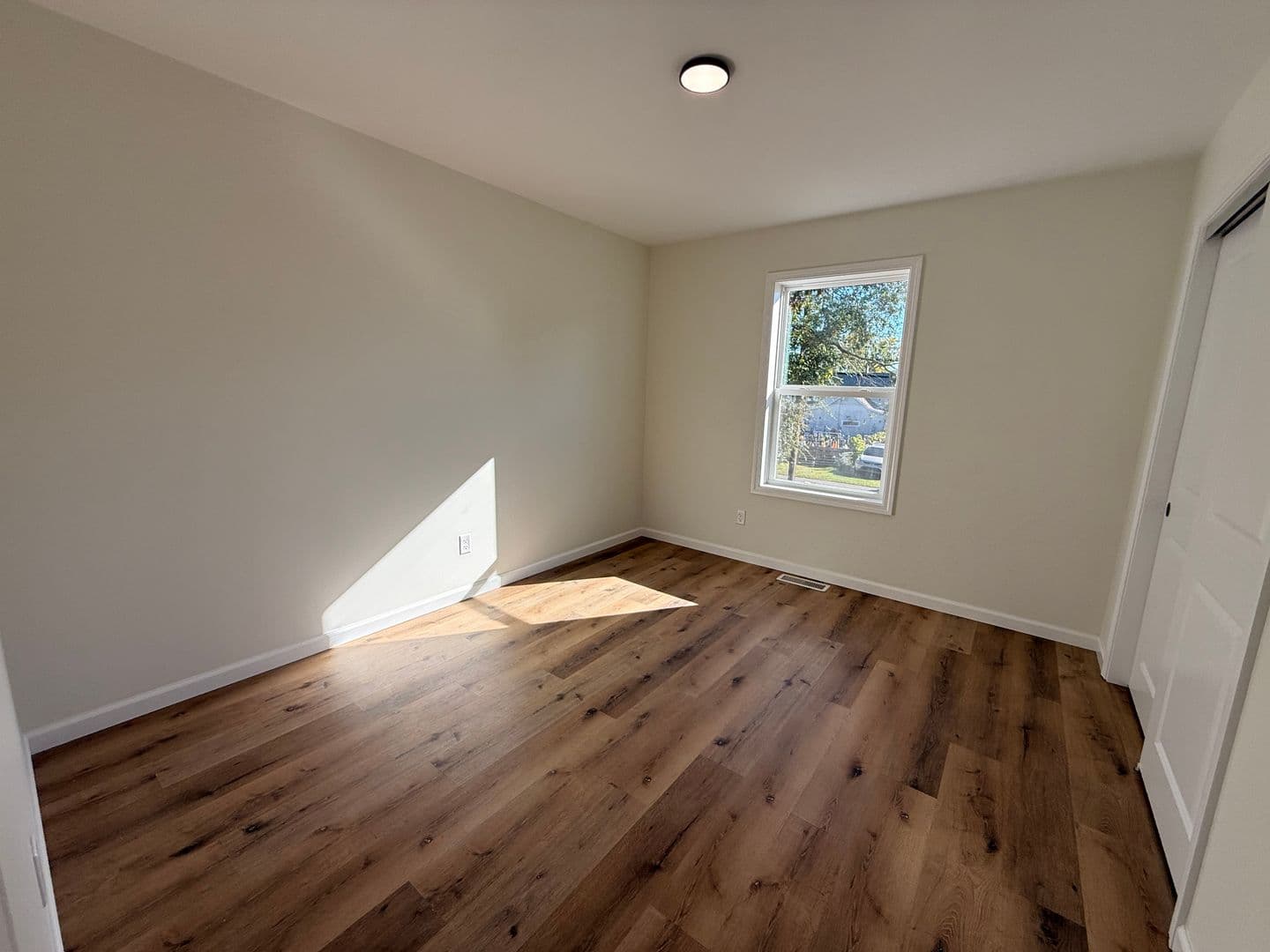 Lancaster Apartment: 826 Washington Ave A, B, C