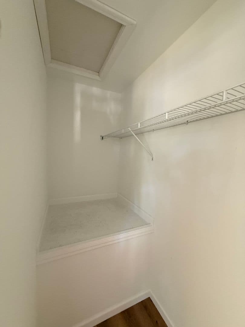 Lancaster Apartment: 826 Washington Ave A, B, C