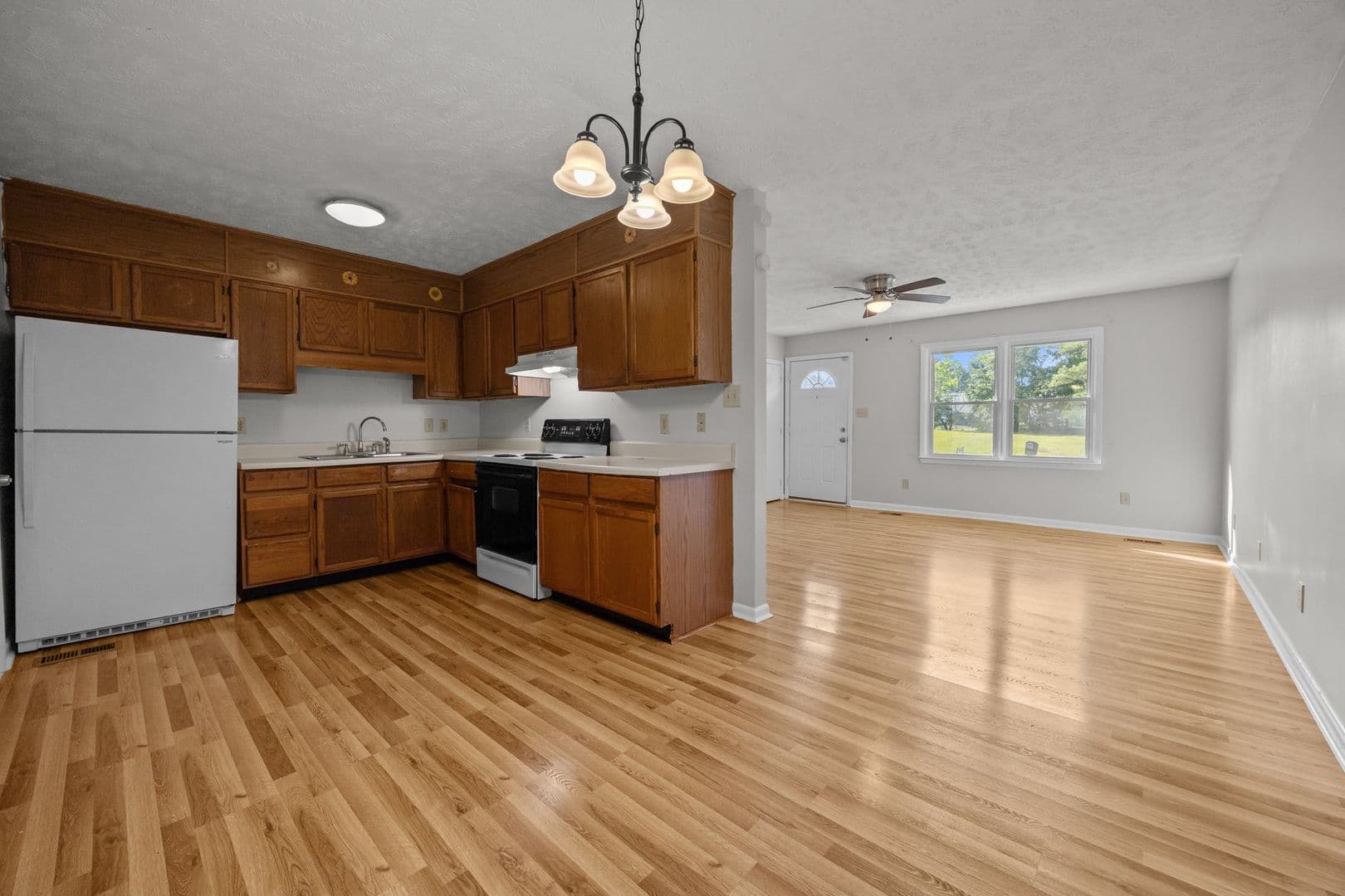 Spring Lake House: 54 Rolling Spring Dr