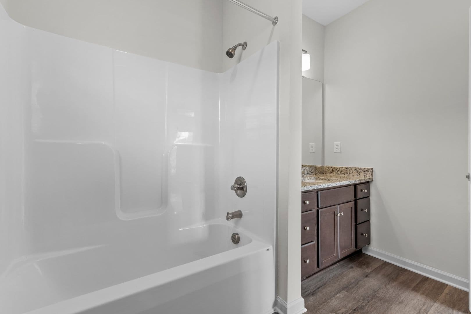 Lillington House: 61 Grove Circle