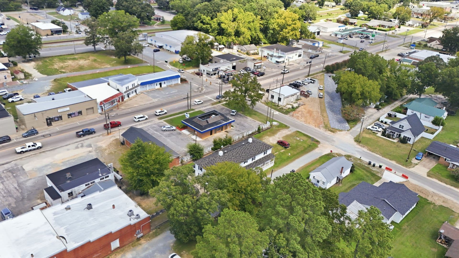 Four Oaks House: 101 E. Woodall St. Apt. D