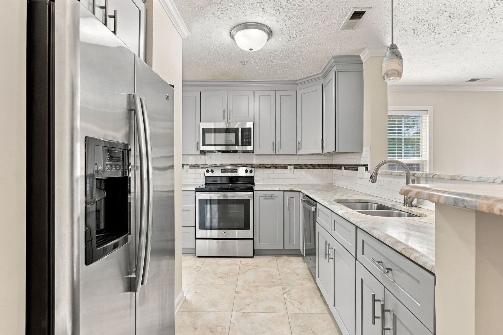 Fayetteville House: 3310 Harbour Pointe Place Unit 5