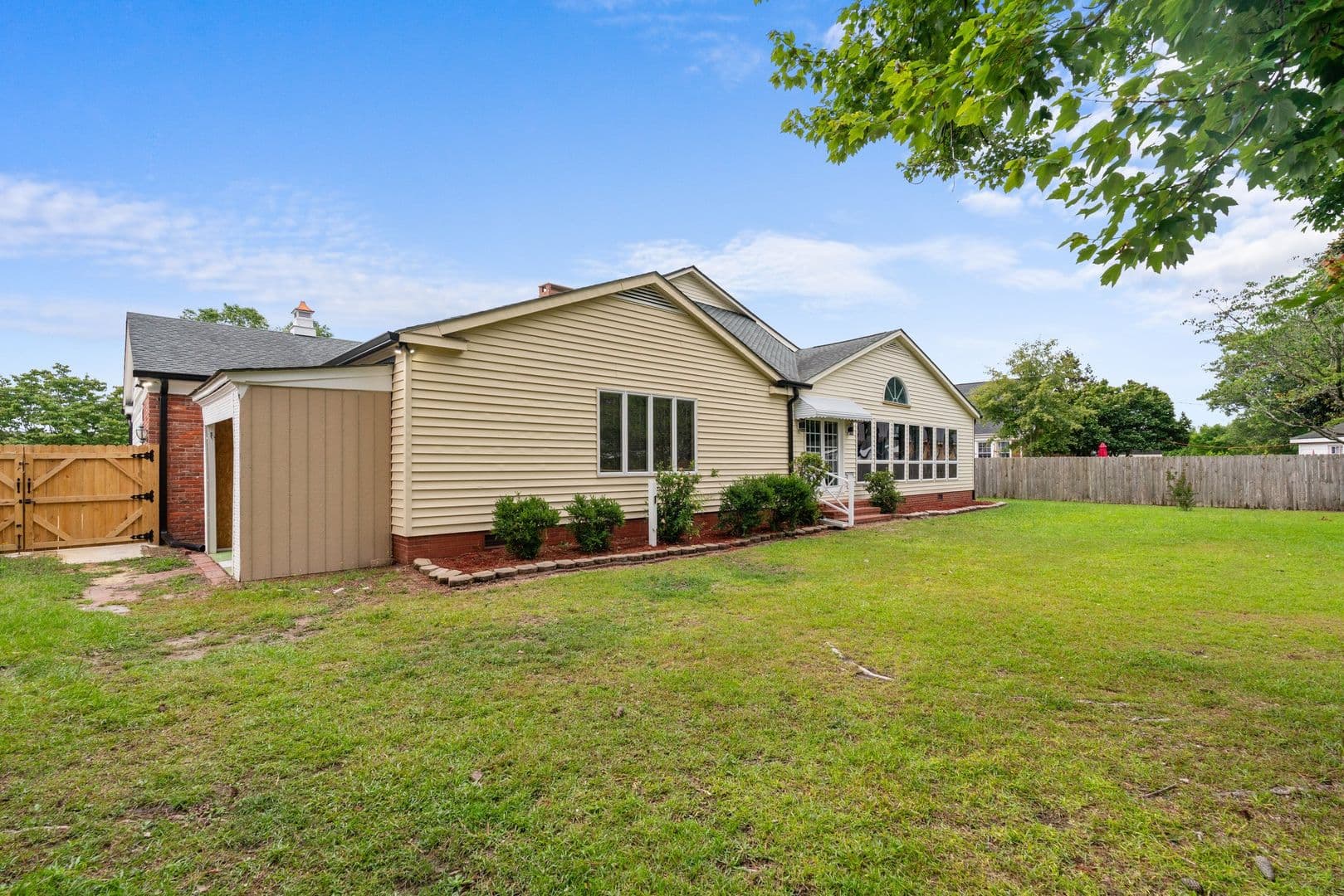 Dunn House: 1505 Fairview St.