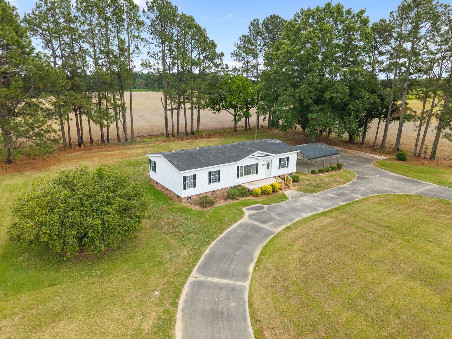 Godwin House: 8540 Godwin Falcon Rd.