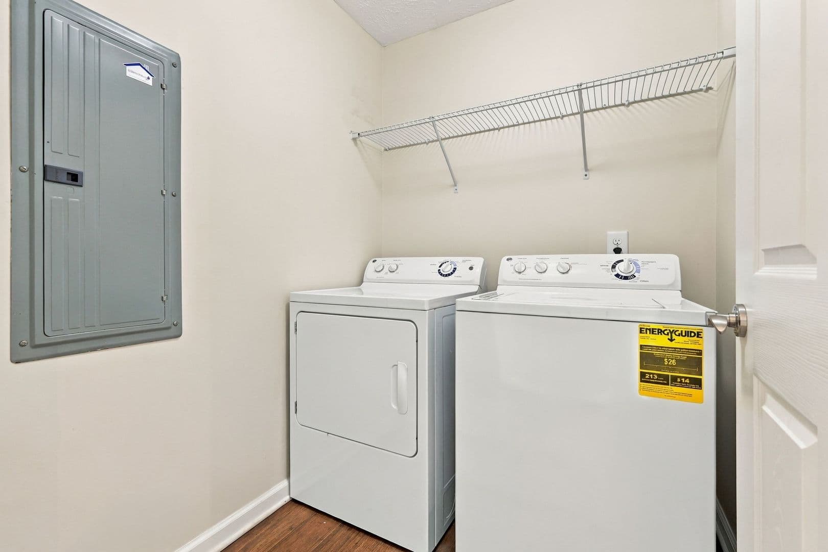 Fayetteville House: 3310 Harbour Pointe Place Unit 5