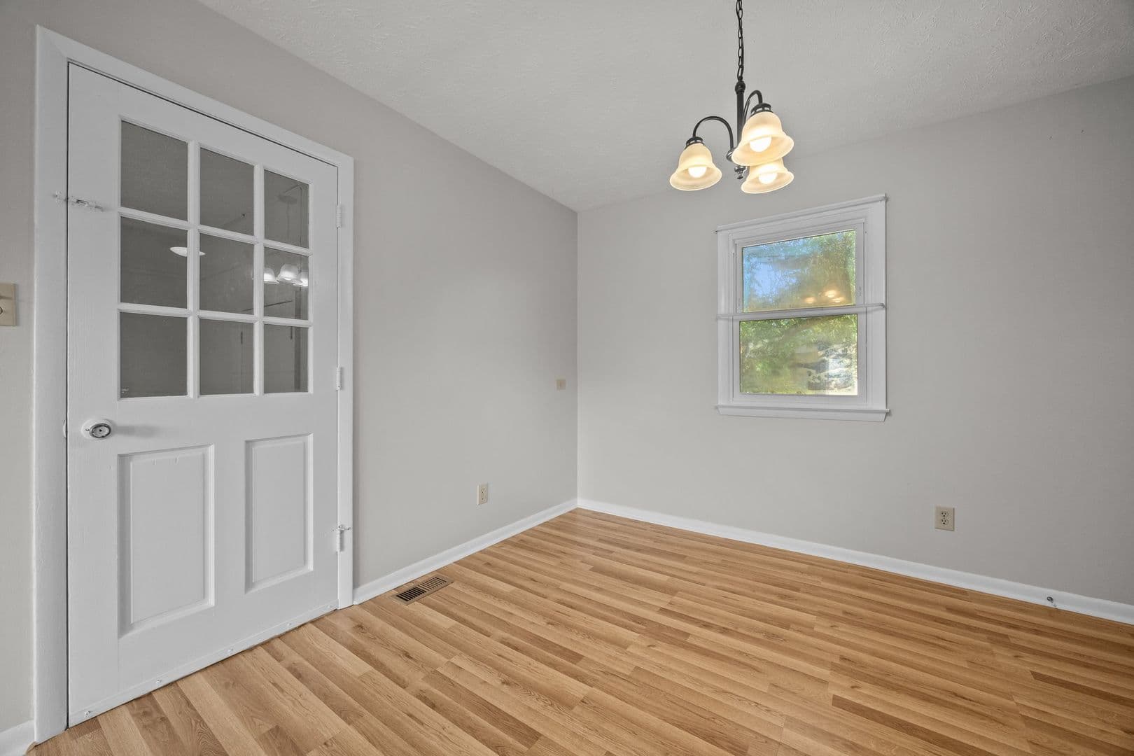 Spring Lake House: 54 Rolling Spring Dr