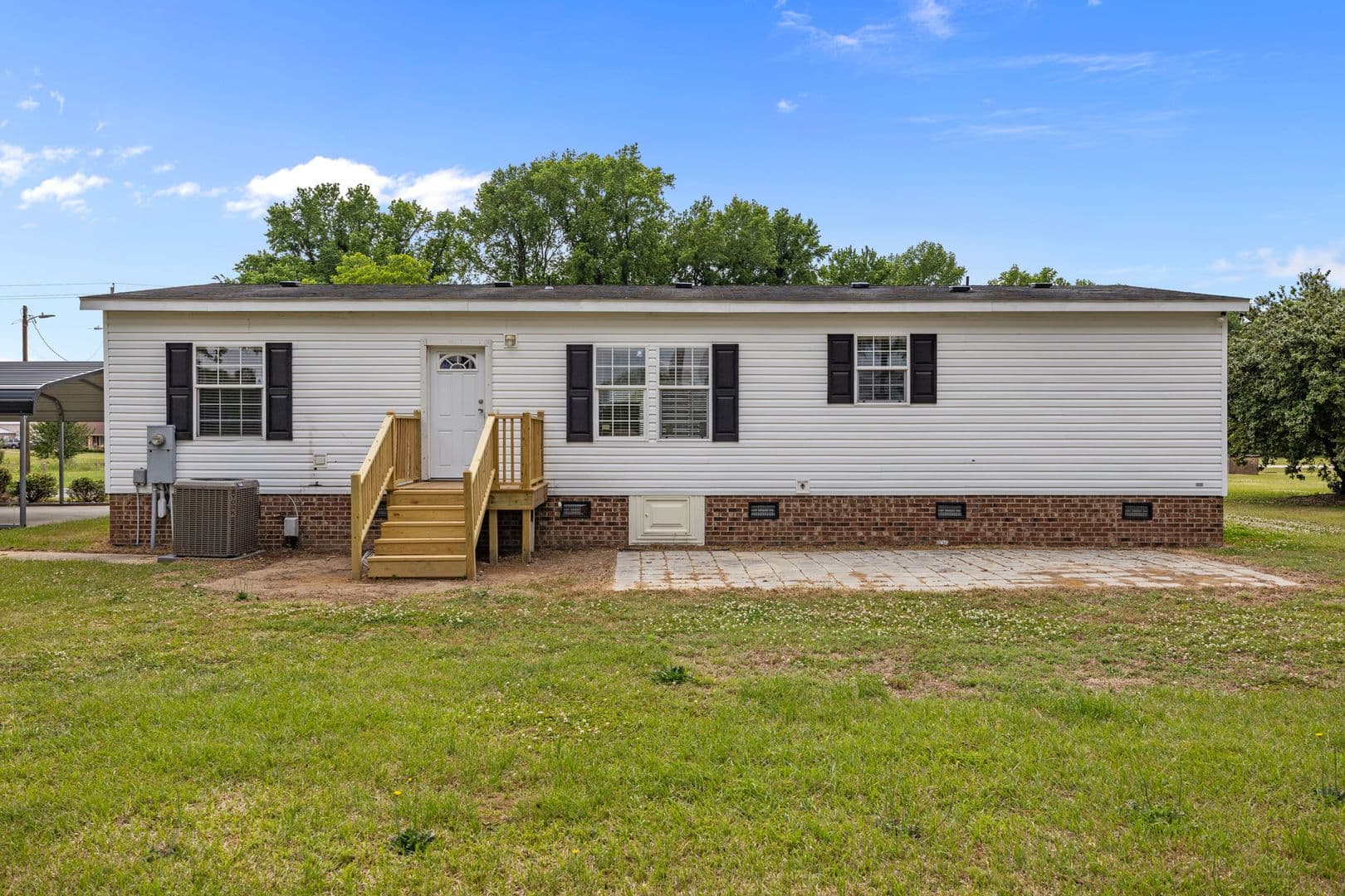 Godwin House: 8540 Godwin Falcon Rd.