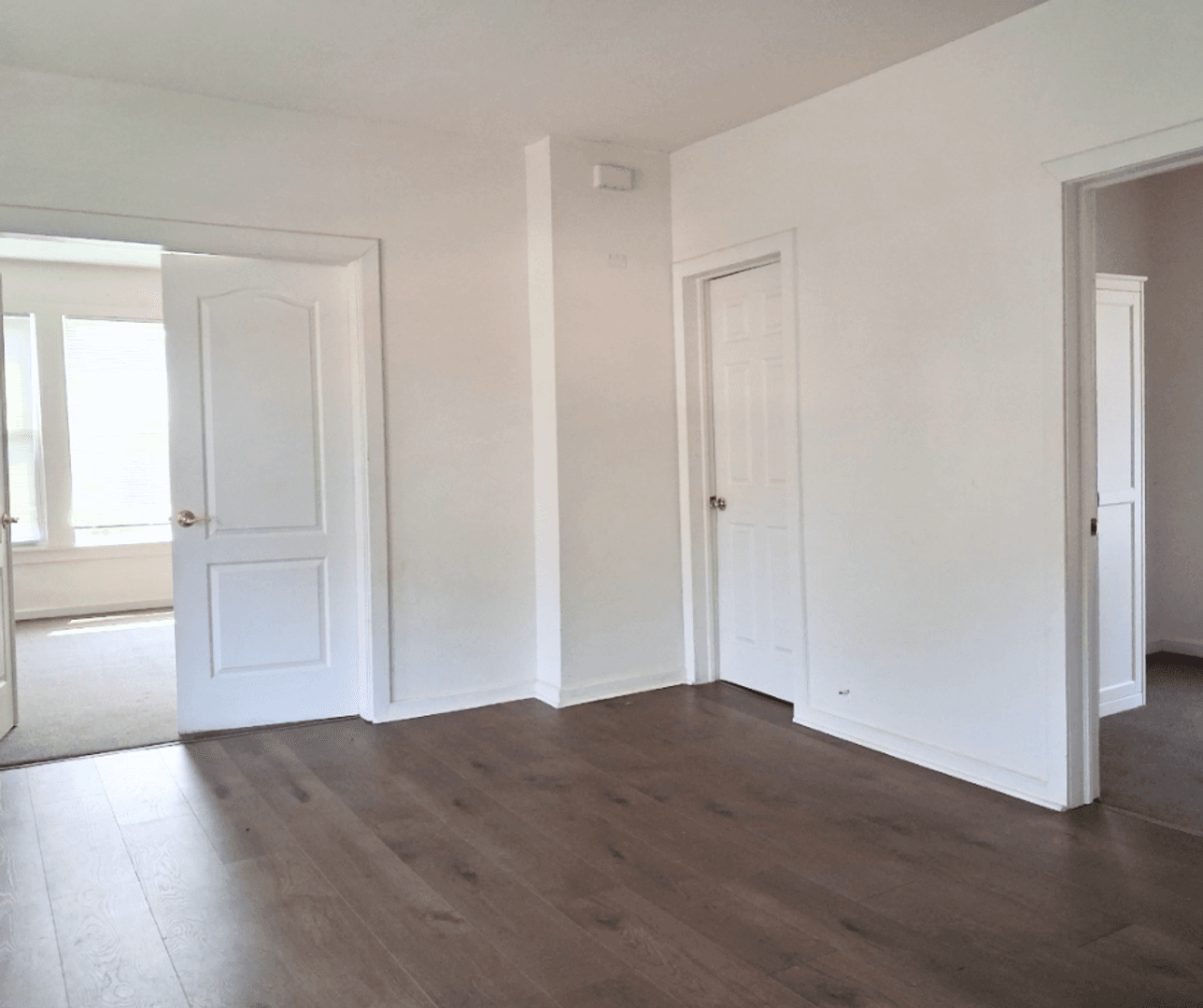 Milwaukee Apartment: 2302 W. Vine Street