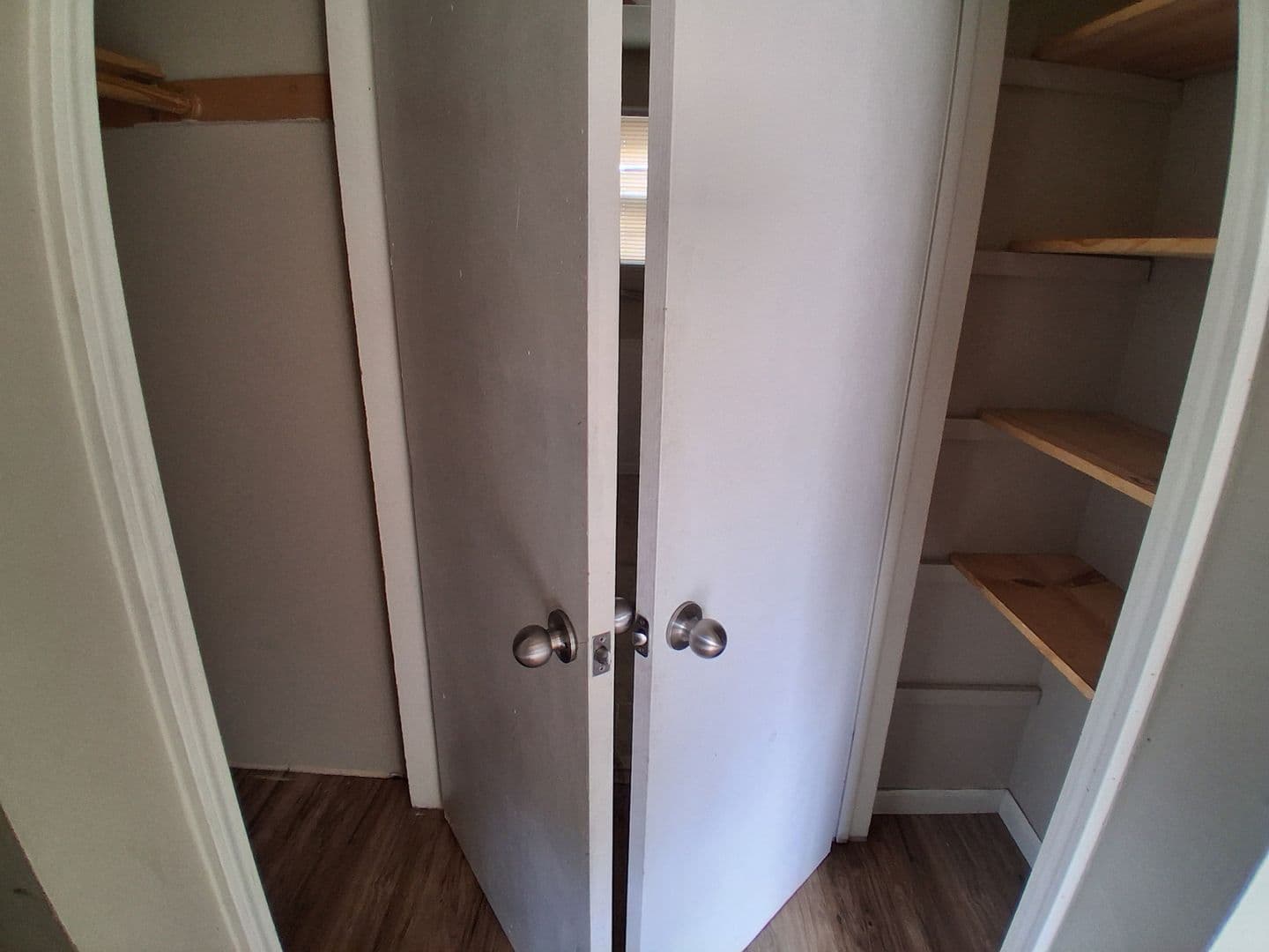 Milwaukee Apartment: 4961 North 47th Street