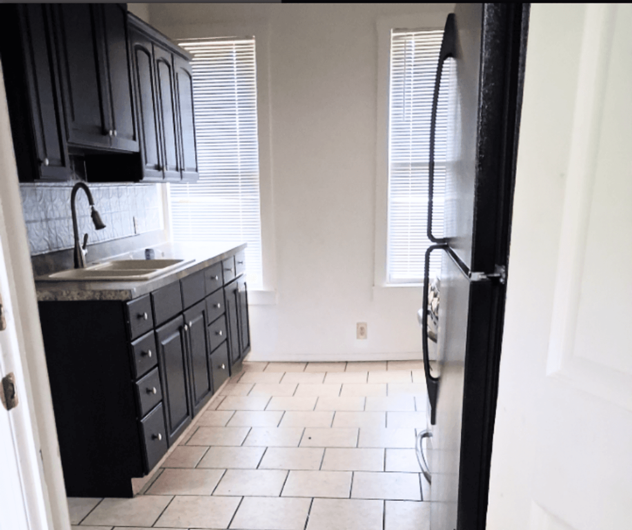 Milwaukee Apartment: 2302 W. Vine Street