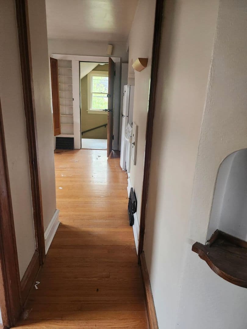 Wauwatosa Apartment: 2330 North 61st Street