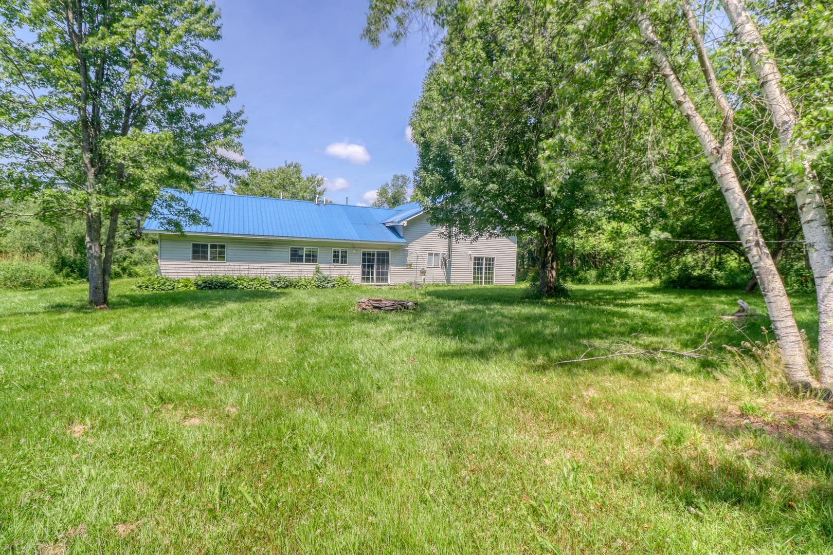 Taberg House: 10066 Point Rock Road