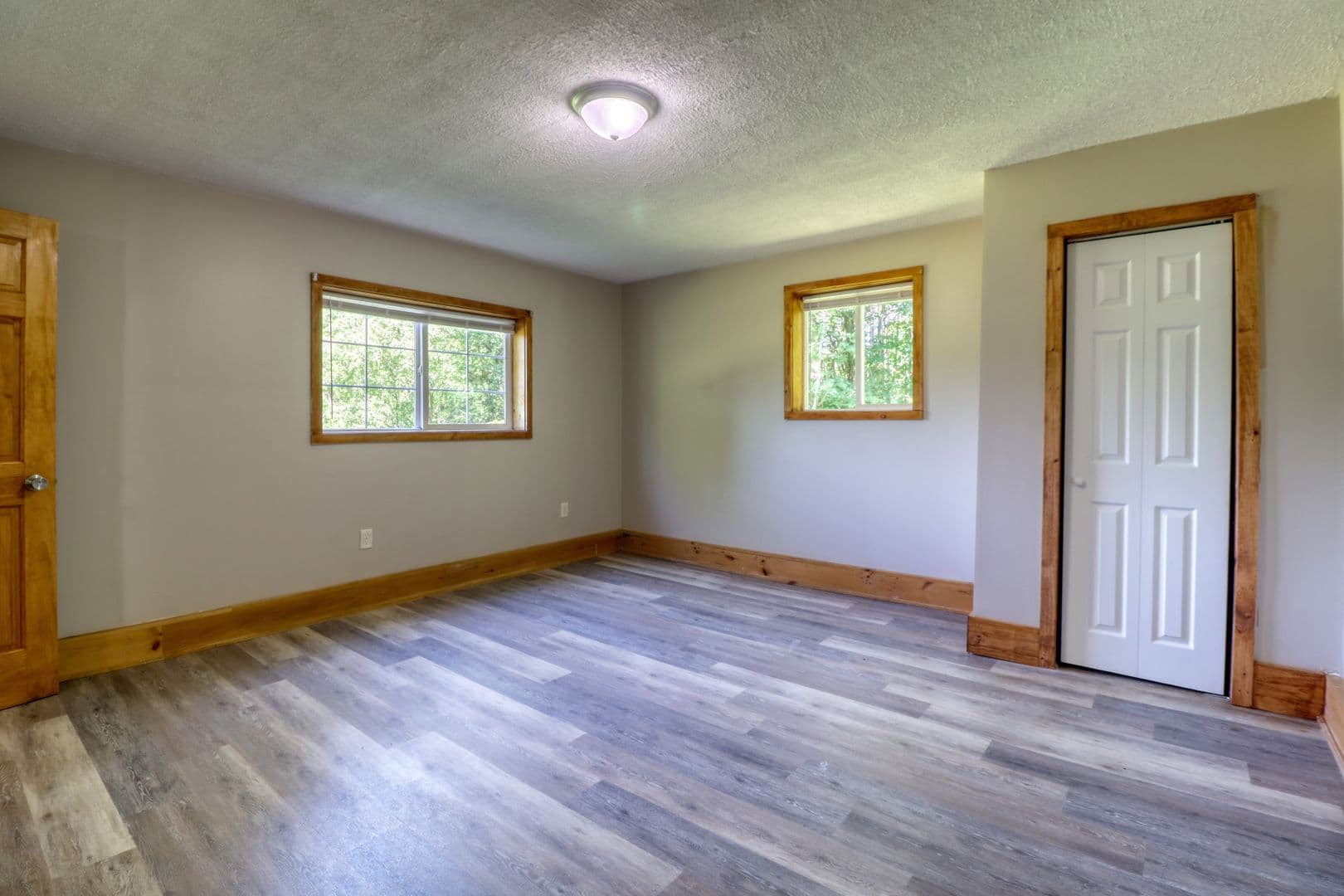 Taberg House: 10066 Point Rock Road