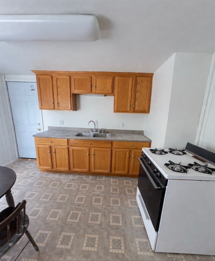 Rome Apartment: 221 Turin Street