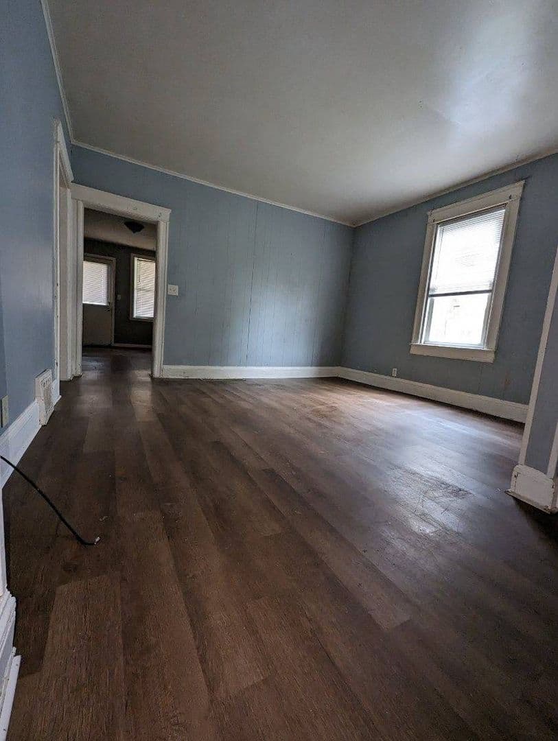 Rome Apartment: 149 River Street