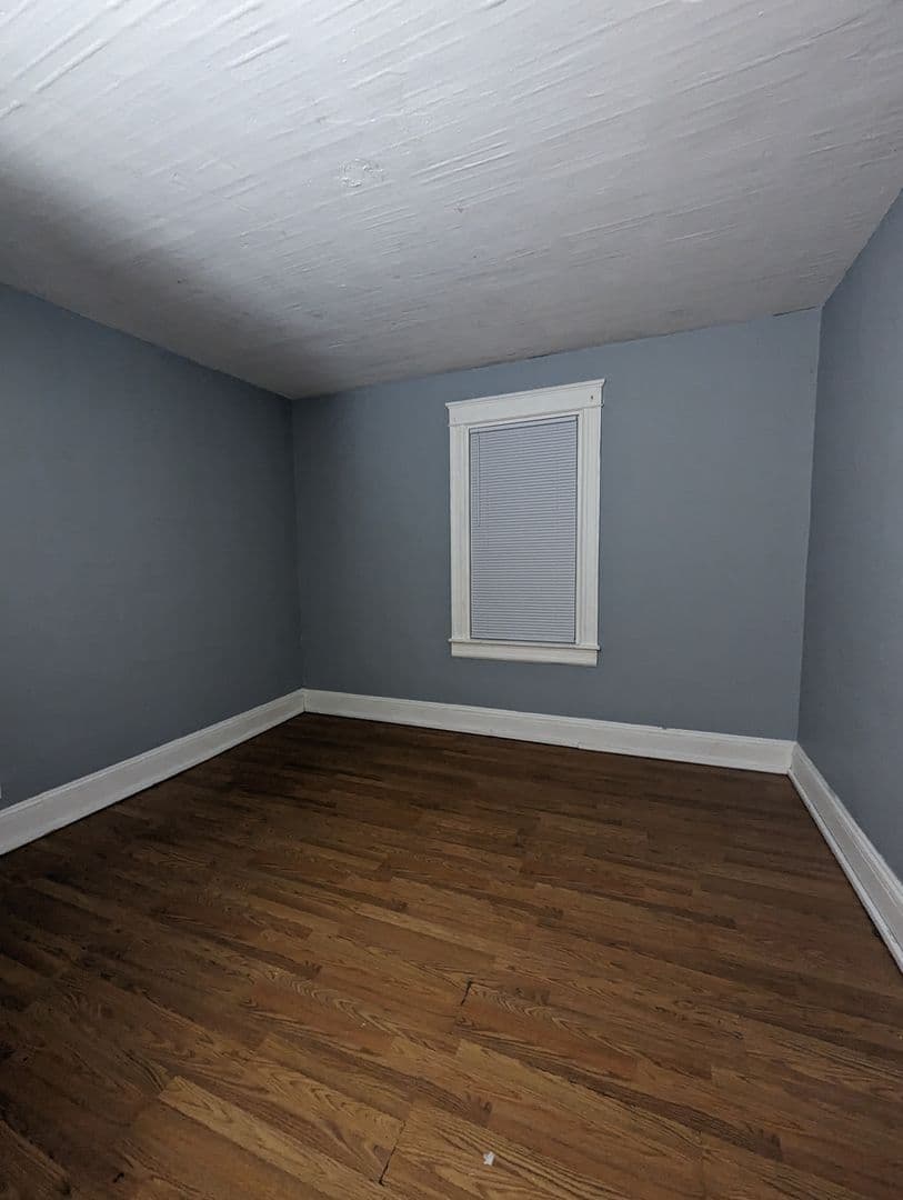 Rome Apartment: 149 River Street
