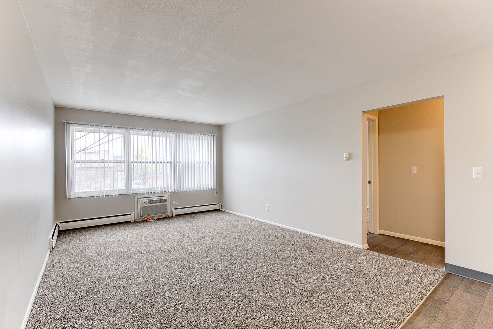 Minneapolis Apartment: 3141 22nd Ave South