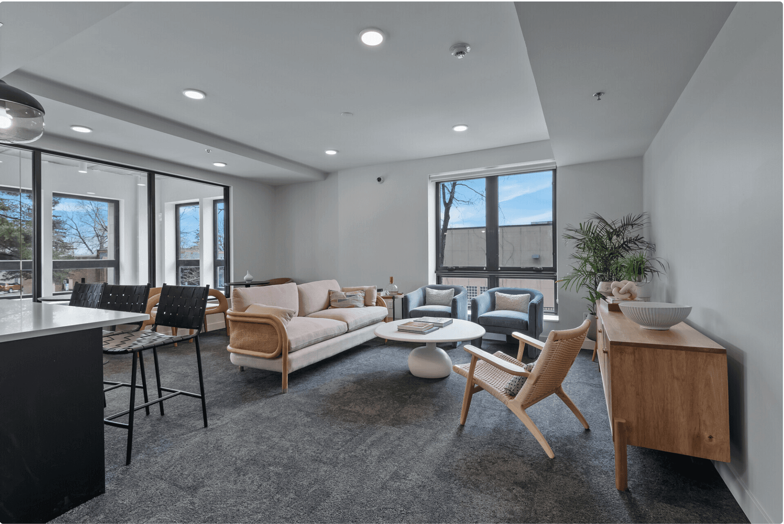 Minneapolis Apartment: 4222 Nicollet Avenue South