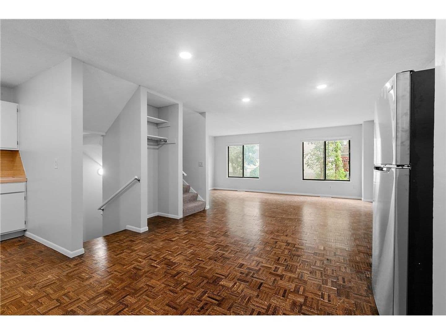 Minneapolis Apartment: 941-951 17th Ave SE & 942 15th Ave SE